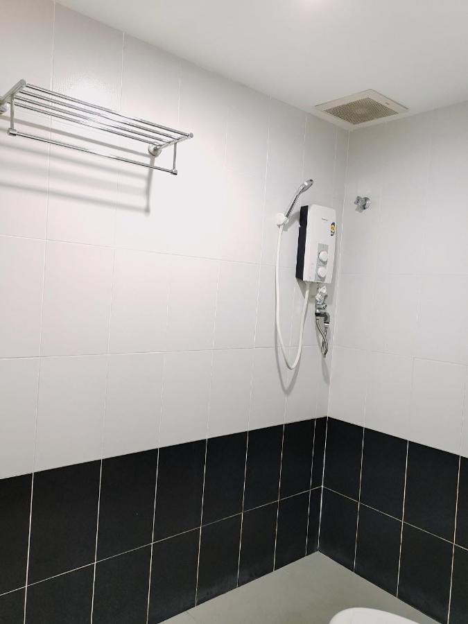 Hkf Hotel Kajang Bagian luar foto